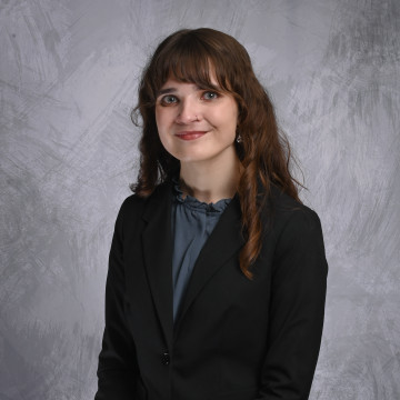 Ella LaBarre headshot